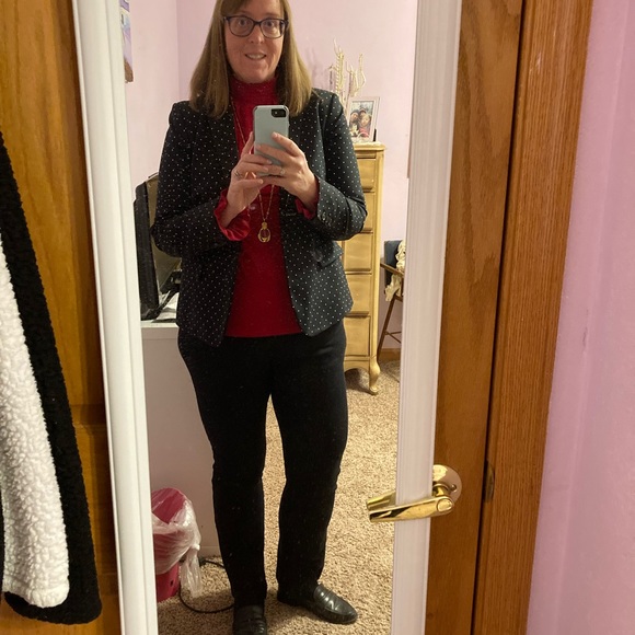 Meet your Posher, Julie - Picture 14 of 15